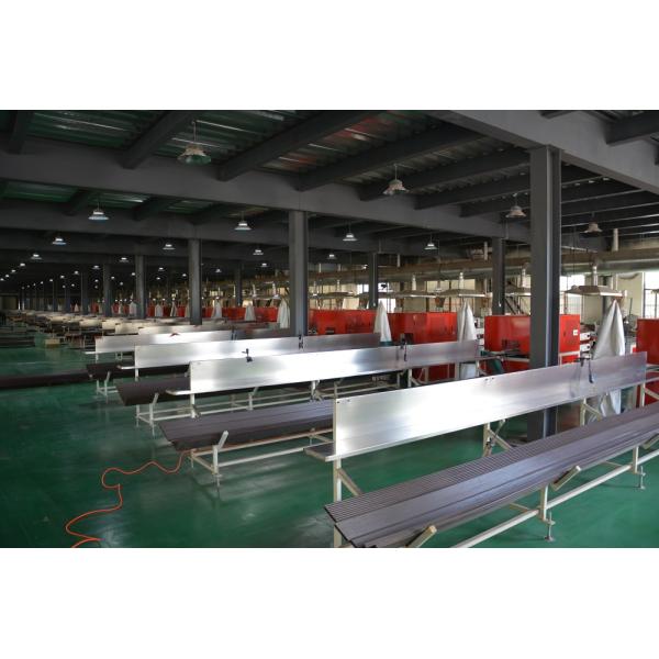 Powerful 37kW WPC Profile Decking Board Extrusion Line for Wood and Plastic