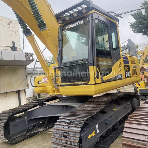 Used Japanese construction machinery Komatsu PC200 excavator with 0.8m3 bucket capacity