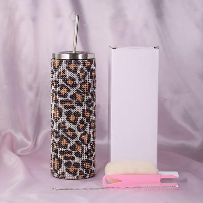 Personalized 20 Oz Plastic Water Bottle Bling Rhinestone Tumbler Water Bottle With Handle And Straw Screw Lids Double Wall Insulation