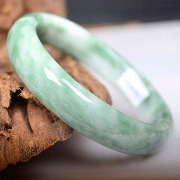 Natural Dark Green Jade Bracelet a Timeless Piece of Jewelry for Your Collection