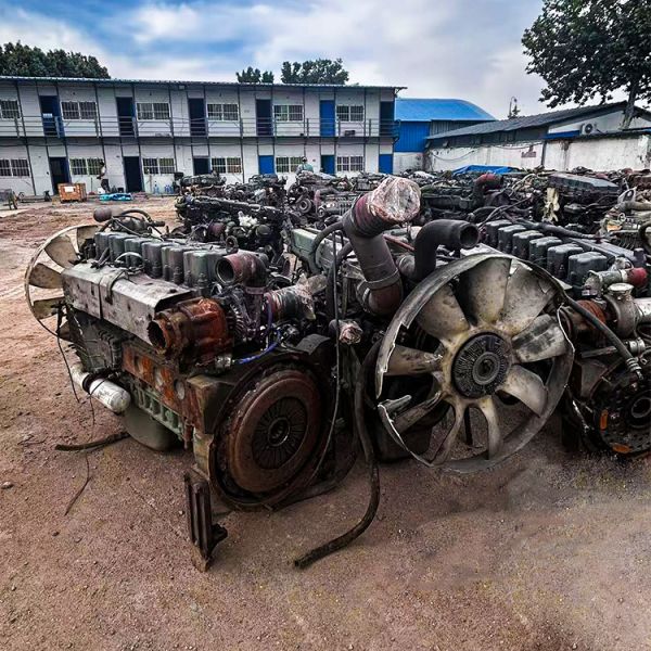 Used Sinotruk WD615.47 Diesel Engine 273kW/371HP Turbocharged & Intercooled with Corrosion-resistant Coating for HOWO Heavy Truck