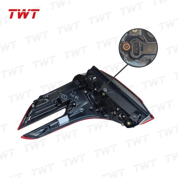 Original 81551-58130 81561-58130 Led Tail Light Tail Right Left Side for Toyota Alphard Vellfire Hv 2015-2018 Agh30 Ayh30 Ggh30