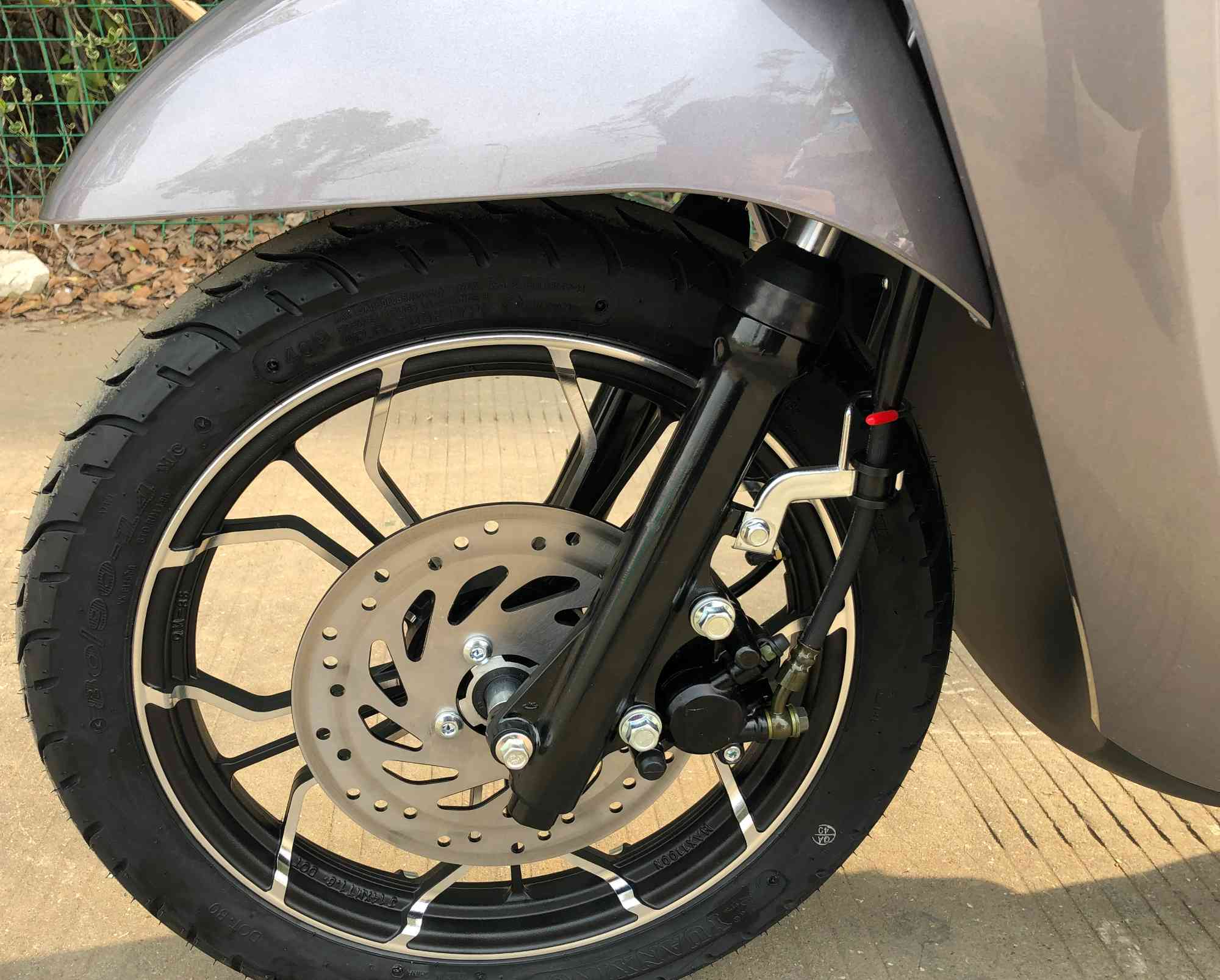 велосипед мопеда Accelerant скутера хода 4l 80km/H 150cc 4 двойной