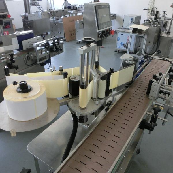 Máquina de Round Bottle Labeling da impressora da data Ym515 automática para o vidro do plástico do animal de estimação