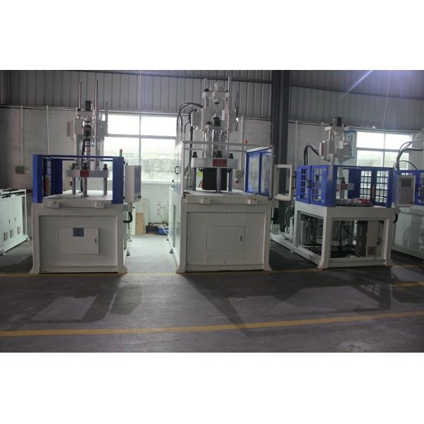 Hydraulic Two Color Vertical Injection Molding Machine 14.5kW JTT-550 2V3R