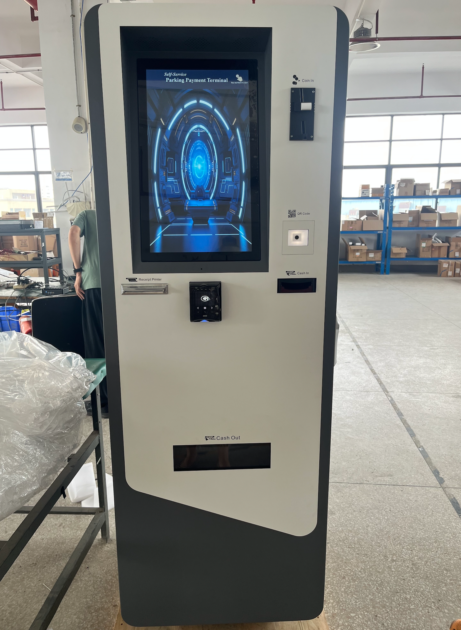 Ankuai AK8208G Self-Service Parking Kiosk with License Plate Recognition 19-inch Touch Screen and 1000VA UPS Backup