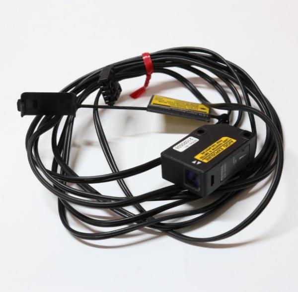 LV-H35F3 Keyence Laser Displacement Sensor 10M High Performance IP54