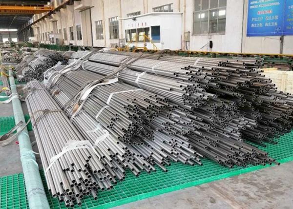 Industrial Tp304l Stainless Steel Pipe High Strength For Heat Exchanger