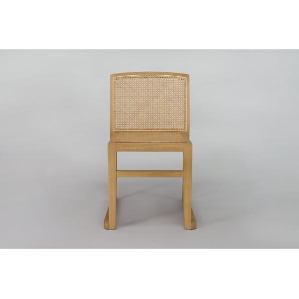 Stackable Wicker Chair with Rattan Back and Solid Wood Seat for Wedding Outdoor Cafe Dining Room Furniture