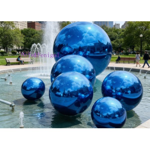 Large Inflatable Mirror Sphere with Metallic Shine for Visual Decoration and Displays