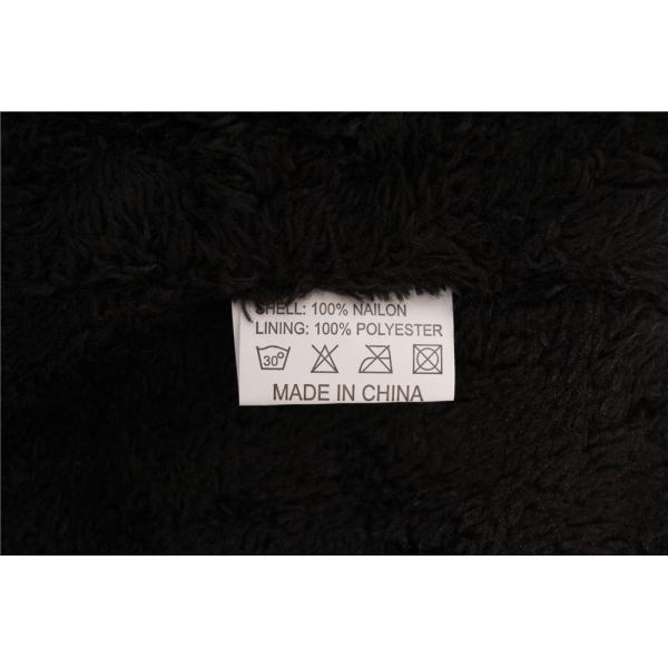 100% Nylon Shell Mens Padded Winter Coats lightweight Black And Red