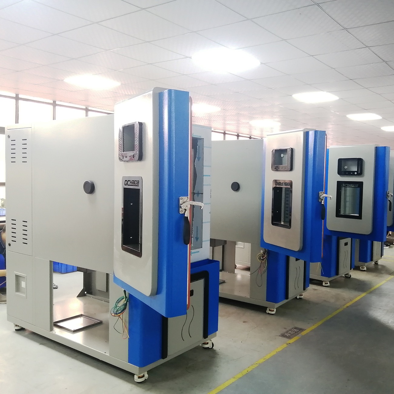 тест ChambersWith LCD температуры 600x1080x1380mm Programmable