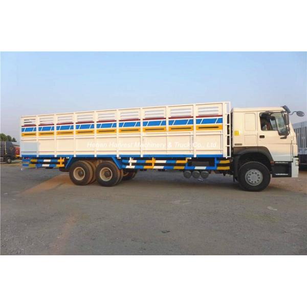 12R24 тележка груза покрышек 371hp 6x4 Sinotruk 9500x2300x2300mm Howo