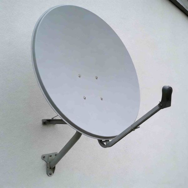 Galvanized Steel 60cm Ku-Band Dish - 10.7-12.75GHz, Heavy-Duty for Satellite Communication