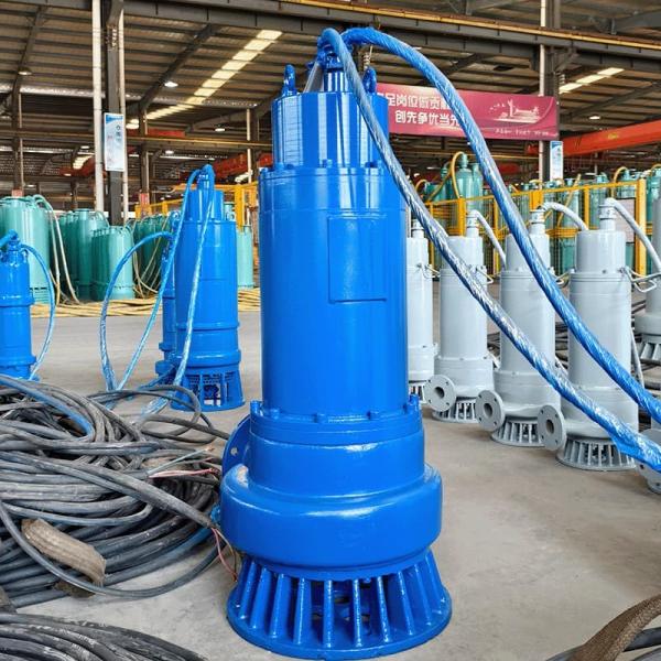 WQN Series 315kW High Lift Head Head Industrial Submersible Pump / Submersible Agitator Pump