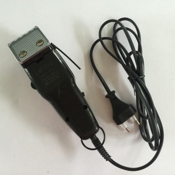 Stainless Steel Blade Electric Home Hair Clipper , Professional Hair Cutting Machine