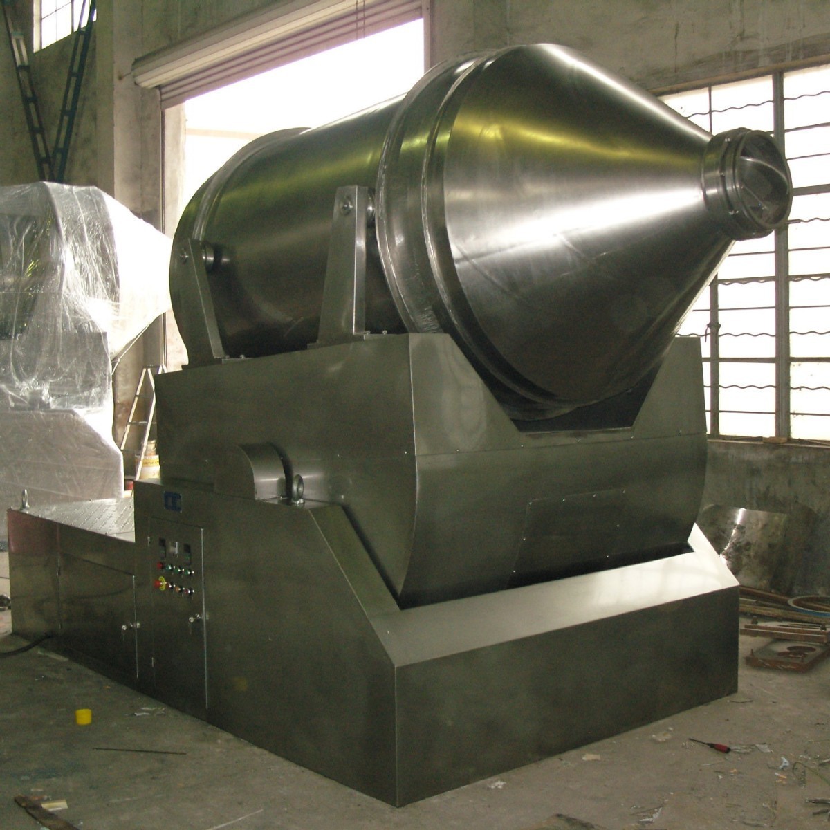 6000 Litres Large Volume Industrial Powder Mixer GMP Compliant 2D Mixer