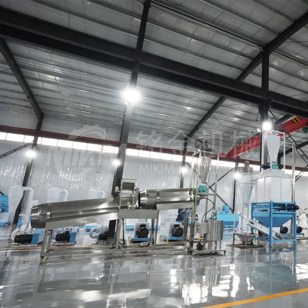 Big Output 2 Ton Per Hour Floating Fish Feed Pellet Animal Feed Making Machine Dog Food Plant / Machinery / Production Line