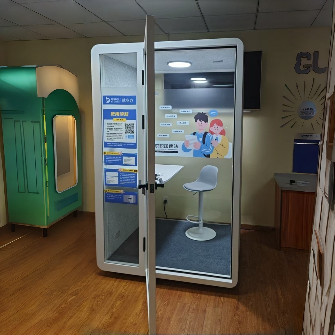 Soundproof Booth Office Pod with STC35dB Soundproofing Customizable Laminated Glass and Built-in Ventilation System
