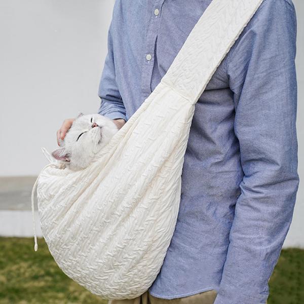 Suministros para mascotas lindos Bolso de hombro para mascotas de poliéster de color blanco Invierno cálido Bolso bandolera para salir Suave y cómodo Bolso para mascotas