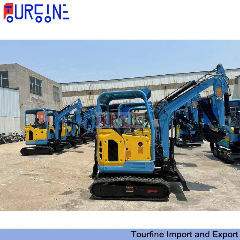 MIni Crawler Excavator 2 Ton 0.07 CBM Bucket Small Excavator For Farm Construction
