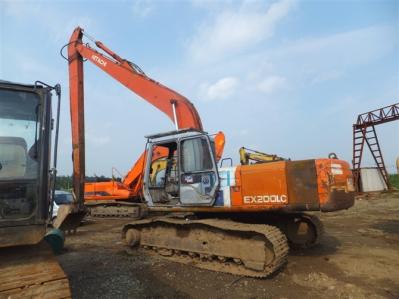 O japonês usou a capacidade da cubeta das máquinas escavadoras EX200 0.8cbm de Hitachi com o braço longo de 17M