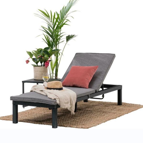 Outdoor Furniture Wicker Chaise Lounge Iron Frame Waterproof Fabric Rattan Sunbed Sun Loungers With Side Square Table