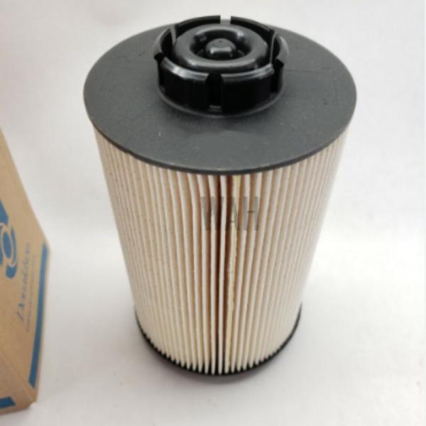 Fuel Filter Diesel Engine Fuel Filter 20998805 P954604 21276079 763160114534 0004604283 1533858 5112240005