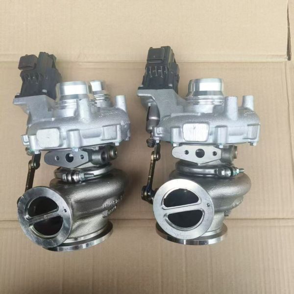 Direct Replacement 4.4T Capacity Gasoline Fuel BMW Turbocharger Supercharger Twin-Turbo 829603-03