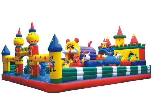 Vibrant Colors Inflatable Amusement Equipment For Birthday Party Or Educational Institutions