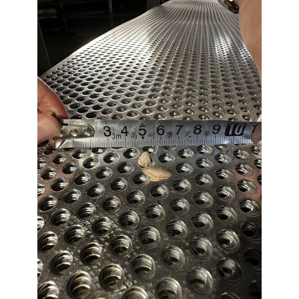 1000×2000mm Perforated Steel Sheet With Oblong Holes For Screening