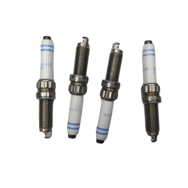 Auto Spare Parts 1.2T Spark Plug For Peugeot Citroen OE YL01720080 ZR6S1332