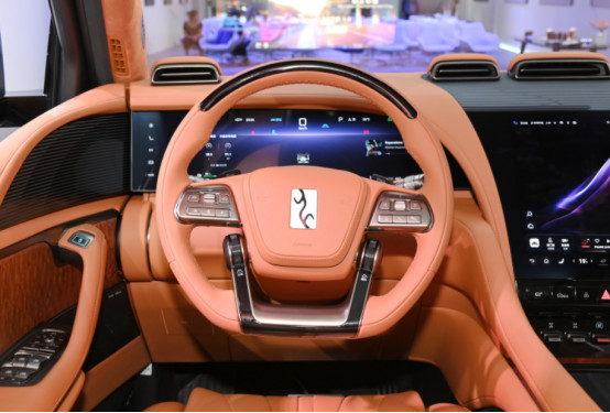 BYD Sport Utility Vehicle Гибридный электрический 880кВт Четырехколесный привод