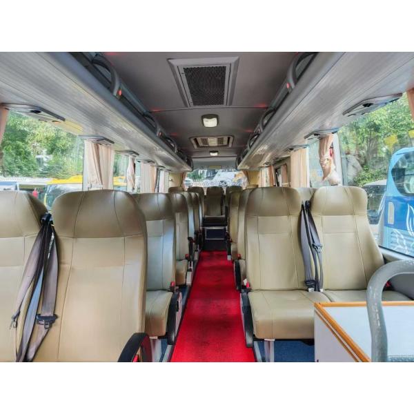 Autobus d'occasion de 28 places avec moteur Yuchai 200CV et vitesse maximale de 100 km/h