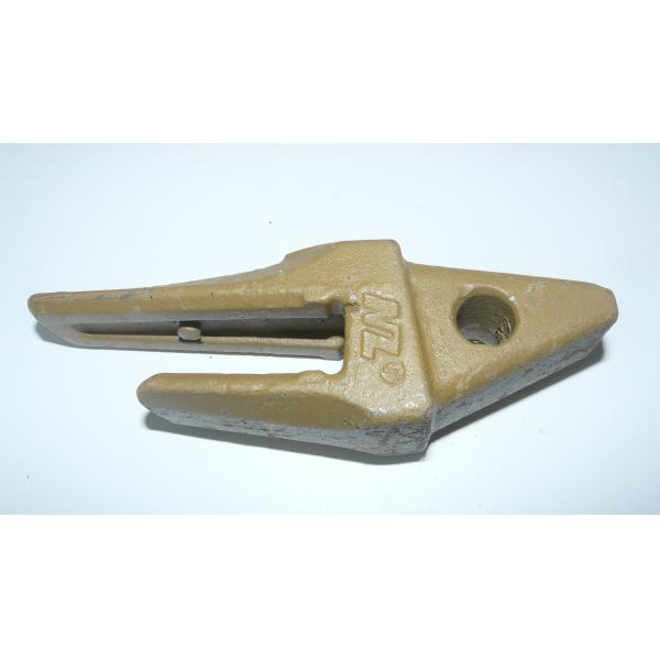 OEM Excavator Teeth Adapters 48HRC - 52HRC Construction Machine Spare Parts For PC60-20