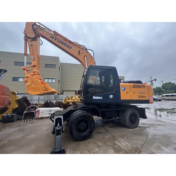 Original Korean Hyundai R210W-7 Wheel Excavator In Excellent Condition