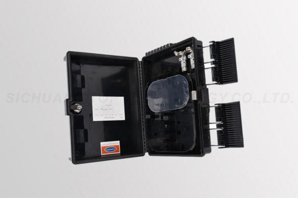 FTTX 16 Port Outdoor Fiber Distribution Box Protection Level IP65