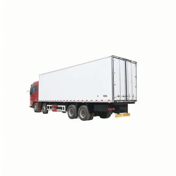 Foton 8*4 9.6m Long Distance Food Transportation Freezer Refrigerator Truck