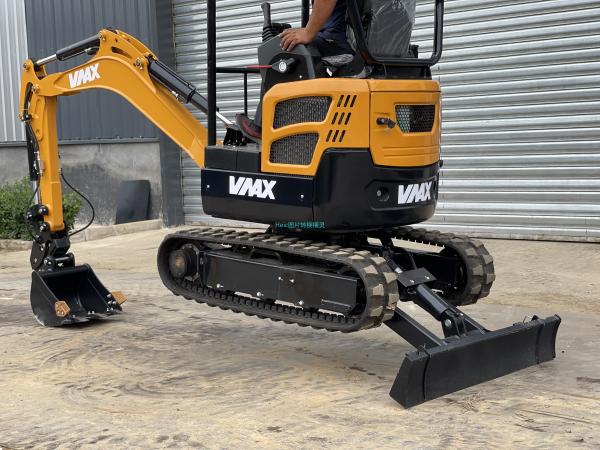 2 Ton Mini Excavator For Home Use 0.07m3 Bucket Capacity