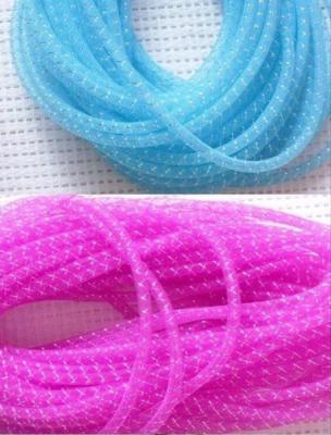 Tubulação de mangueira Shrinkable tecida ANIMAL DE ESTIMAÇÃO do tubo da malha