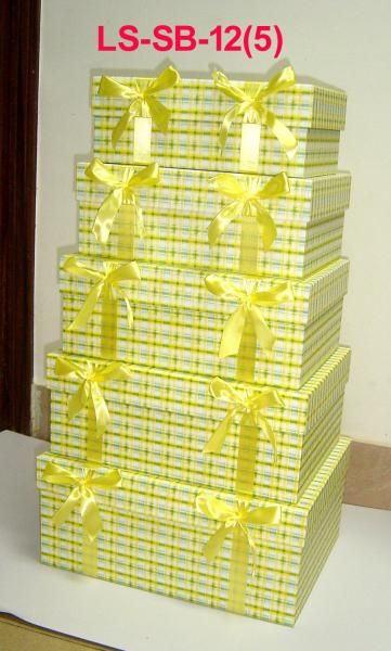 Velvet packaging gift box range