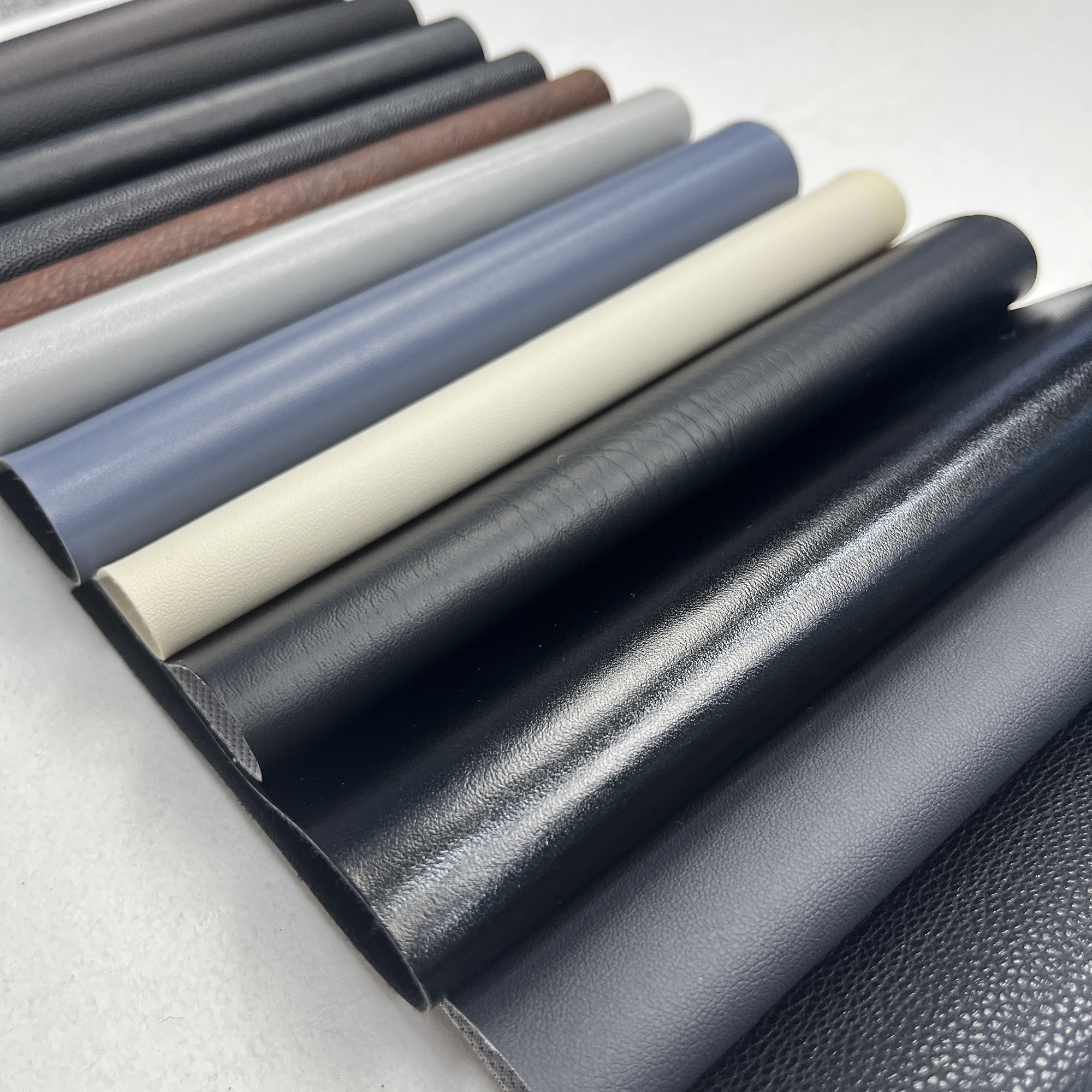 Factory Custom PU Vegan Leather Fabric Plain Color Leather for Bags Shoes Clothes Sofas Waterproof