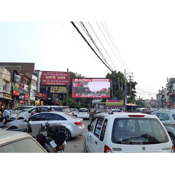 Tailor-Made Shape Size Iron Panel Outdoor P6 Led Display for High Brightness Advertising