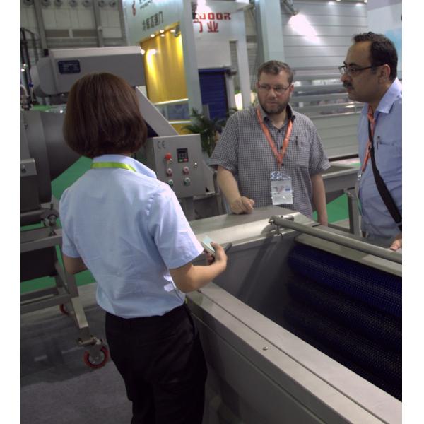 Промышленная автоматическая машина для очистки и очистки яблок от персимона для пищевой промышленности