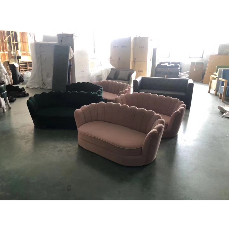 Modern Living Room Furniture Armchair Pink Velvet Upholstery Shell Sofa Chair With Gold Legs