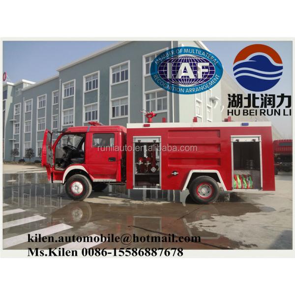 Dongfeng EQ1090 Fire Fighting Truck With Water Tank Euro 2 4X2 Drive Wheel