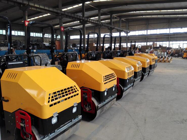 3 rouleau de route goudronnée de tambour de double des machines de construction de routes de tonne 3000kg