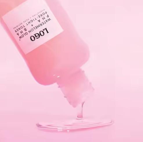 Toneur de visage de pastèque pour la peau sèche Minimisateur de pores Exfoliant facial doux Essence lumineuse Eau pour l' hydratation étroite