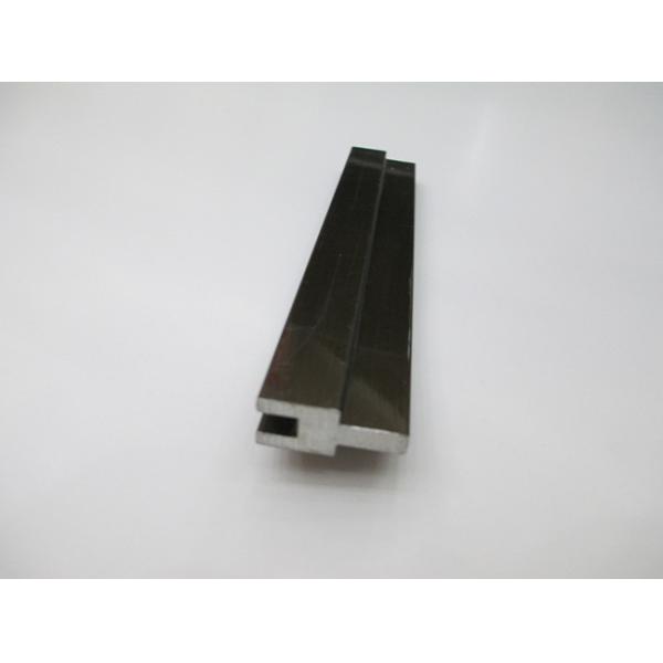 Black Electrophoresis Aluminum Extrusion Profiles 8 - 12μm Film Thickness Nice Appearance