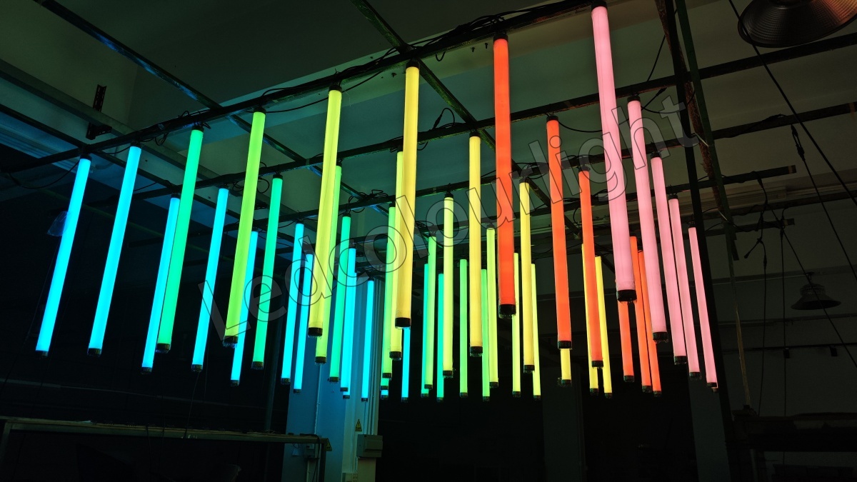 50mm Diameter DC24V DMX512 Control LED Pixel Tube with Black PC Housing